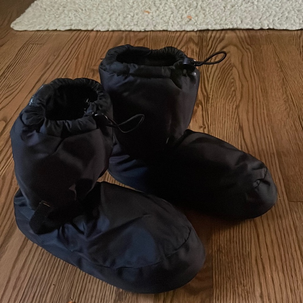 Bloch warm up booties never worn